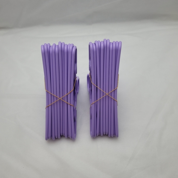 Extra Small Hangers - Picture 2 of 3